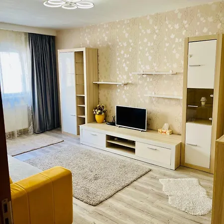 Emerald Apartment