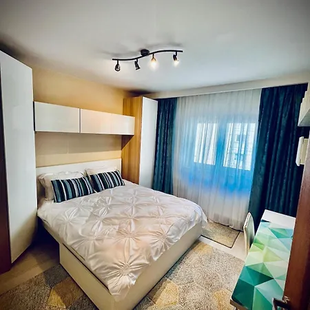 Emerald Bucarest